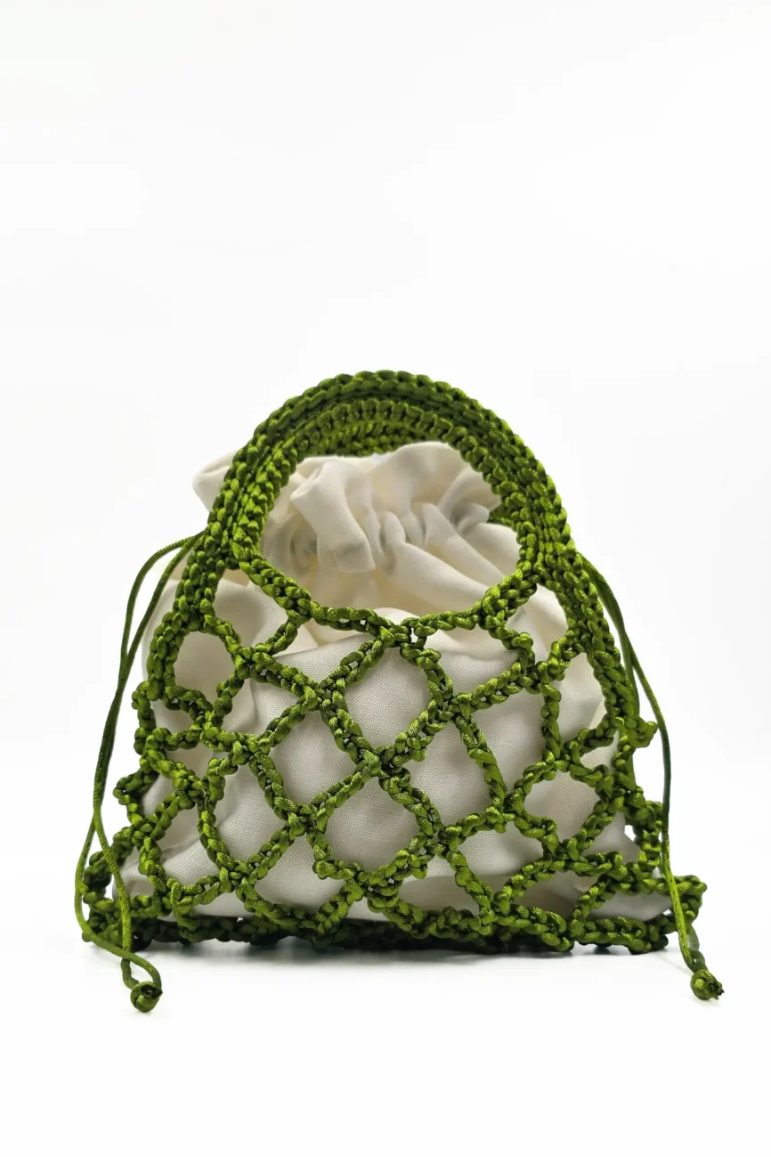 Matcha - Borsa a rete con manici integrati in coda di topo realizzata a mano